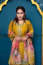 Three Pice - ছবি 2